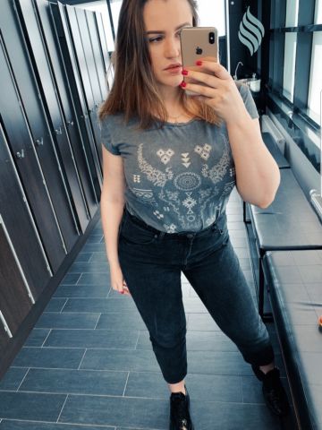 Алина
